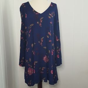 Women's Altar'd State v-neck Floral print dress